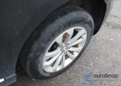 2015 Audi Q5 2.0T Premium z USA, uszkodzony, nr VIN WA1LFAFP3FA013733